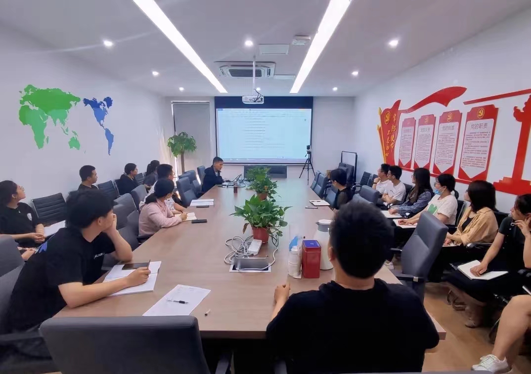 我公司開展工業(yè)園區(qū)突發(fā)環(huán)境事件應(yīng)急預(yù)案、環(huán)境風(fēng)險(xiǎn)評估、應(yīng)急資...